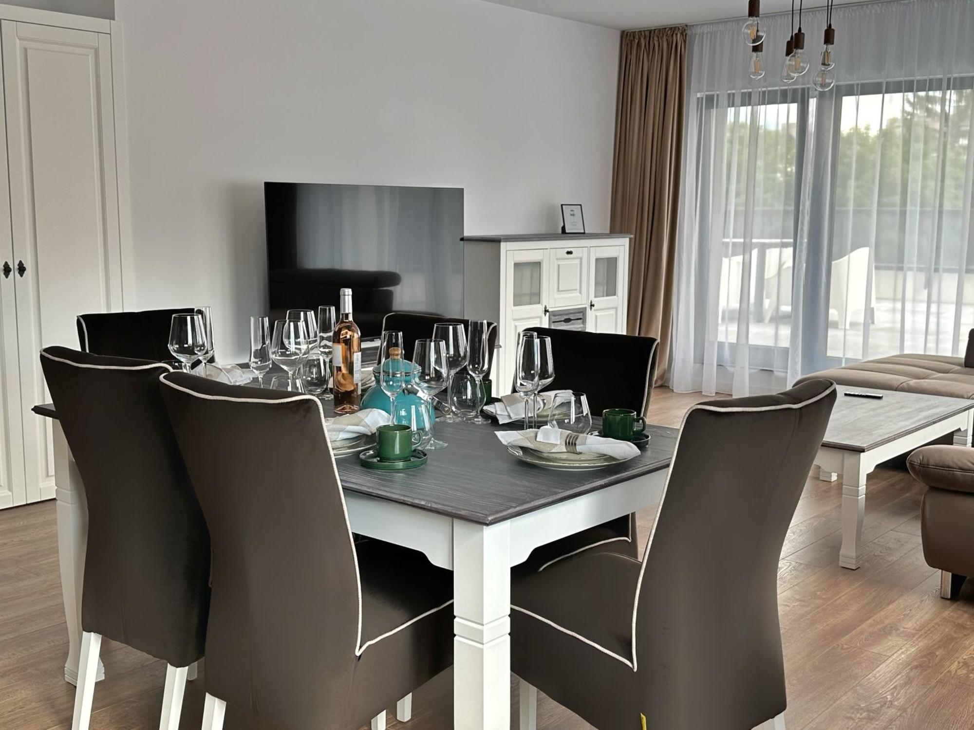 Koa - Aparthotel Braşov Esterno foto