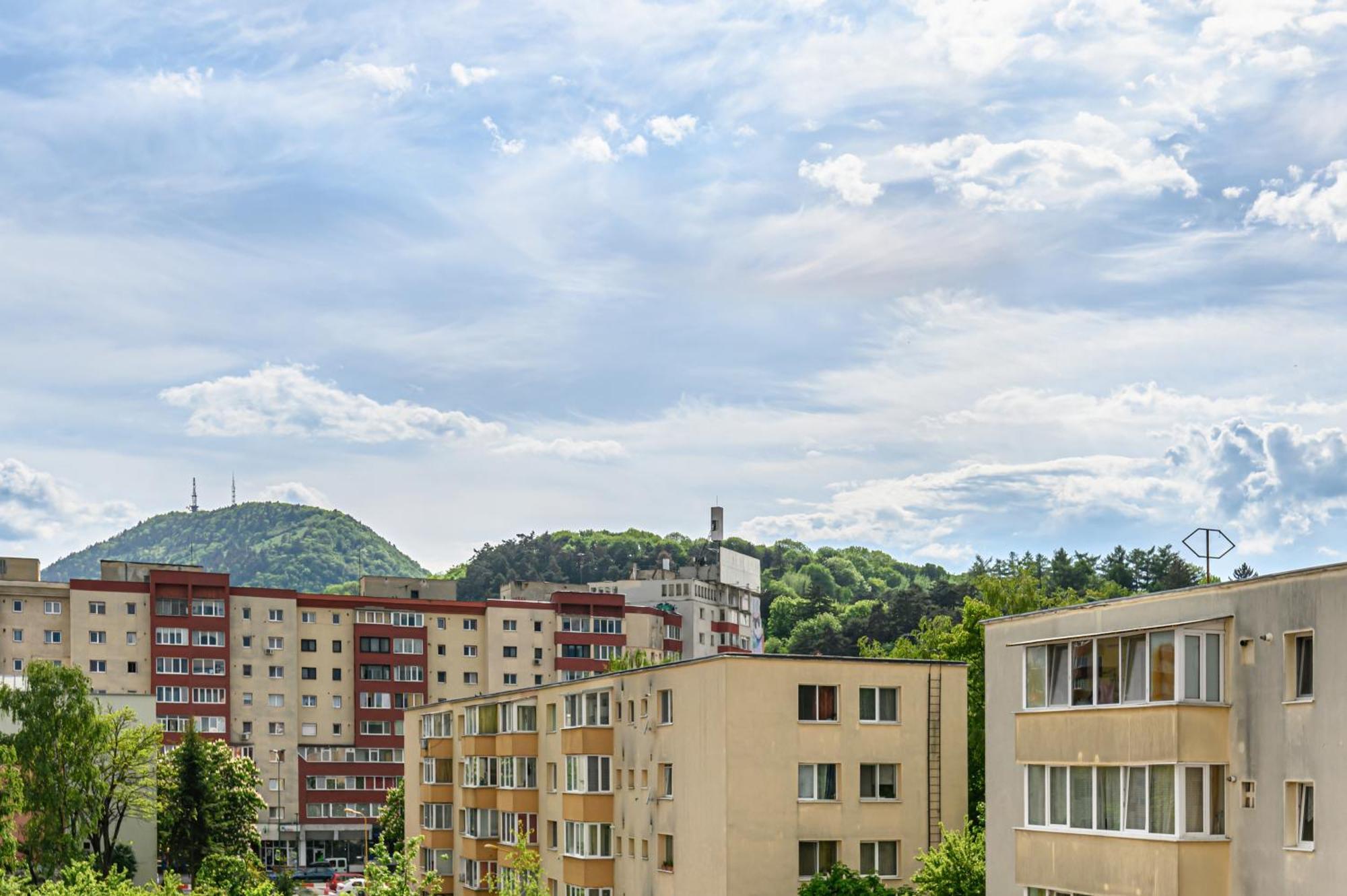 Koa - Aparthotel Braşov Esterno foto